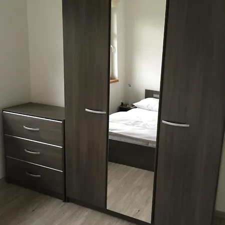 Apartman Purm Apartament *